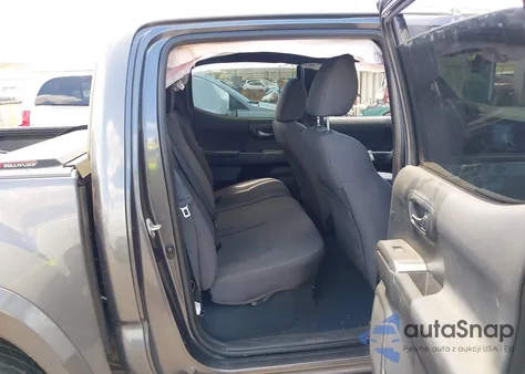 2016 Toyota Tacoma Sr5 V6 z USA, uszkodzony, nr VIN 3TMAZ5CN8GM006893